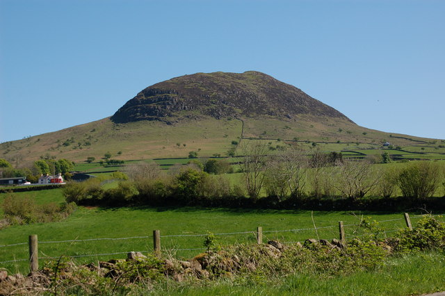 Slemish (3) The last photo of Slemish 363256 showed it in fairly dismal conditions. I felt a duty to St Patrick to offer this one in sunshine (from…